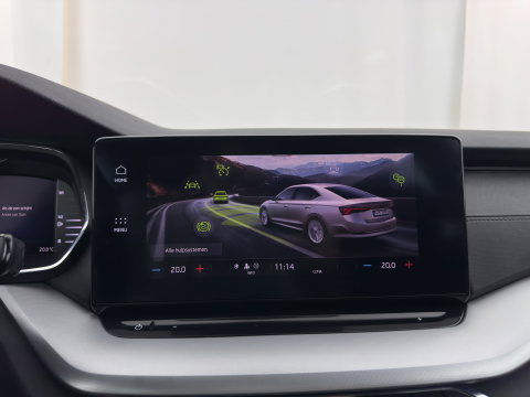 Škoda Octavia 1.0 e-TSI Sport Business   Aut. *FULL-LED | DIGI-COCKPIT | ADAPTIVE-CRUISE | COMFORT-SEATS | NAVI-FULLMAP | CARPLAY | SHIFT-PADDLES | ECC | PDC | 18''ALU | TOWBAR*