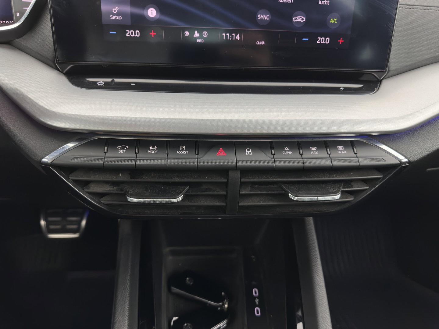 Škoda Octavia 1.0 e-TSI Sport Business   Aut. *FULL-LED | DIGI-COCKPIT | ADAPTIVE-CRUISE | COMFORT-SEATS | NAVI-FULLMAP | CARPLAY | SHIFT-PADDLES | ECC | PDC | 18''ALU | TOWBAR*
