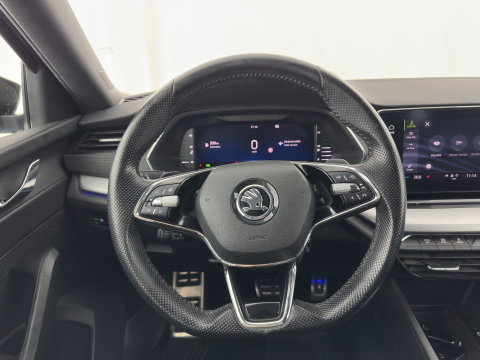 Škoda Octavia 1.0 e-TSI Sport Business   Aut. *FULL-LED | DIGI-COCKPIT | ADAPTIVE-CRUISE | COMFORT-SEATS | NAVI-FULLMAP | CARPLAY | SHIFT-PADDLES | ECC | PDC | 18''ALU | TOWBAR*