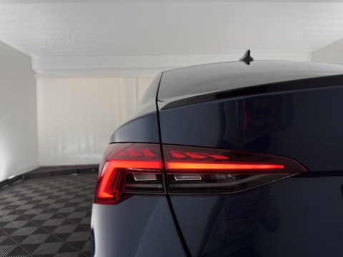 Škoda Octavia 1.0 e-TSI Sport Business   Aut. *FULL-LED | DIGI-COCKPIT | ADAPTIVE-CRUISE | COMFORT-SEATS | NAVI-FULLMAP | CARPLAY | SHIFT-PADDLES | ECC | PDC | 18''ALU | TOWBAR*