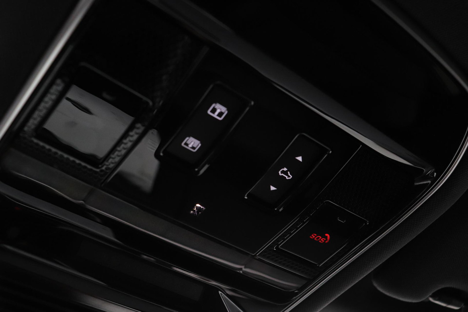 Land Rover Range Rover Sport P460e Dynamic SE | Cold Climate | Black Pack | Soft Close | Panoramadak | Trekhaak