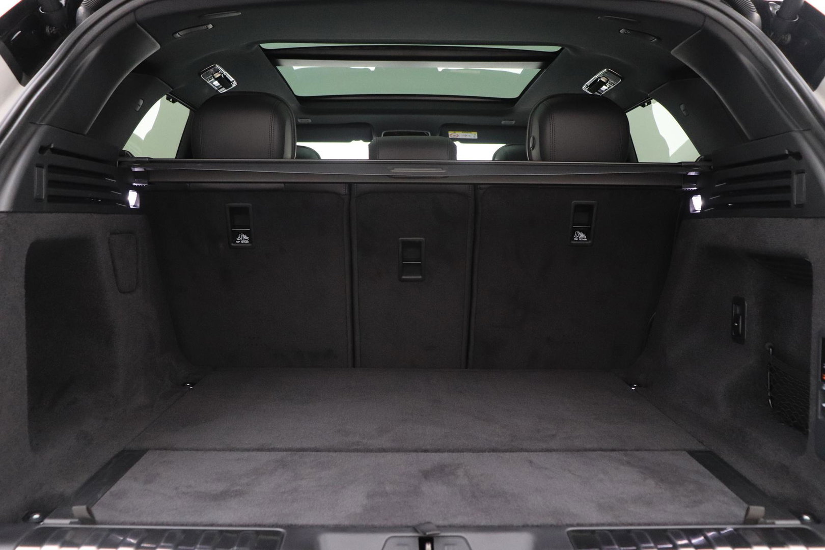 Land Rover Range Rover Sport P460e Dynamic SE | Cold Climate | Black Pack | Soft Close | Panoramadak | Trekhaak