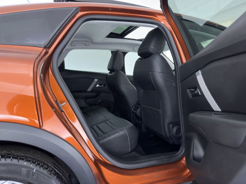 Citroën C4 1.2 Puretech Shine (INCL-BTW) *PANO | HEAD-UP | LEATHER | FULL-LED | ADAPTIVE-CRUISE |  DIGI-COCKPIT | BLINDSPOT | SHIFT-PADDLES | HEATED-COMFORTSEATS | ECC | LANE-ASSIST | KEYLESS | PDC | CRUISE | DAB  | 18''A