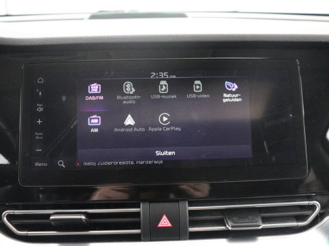Kia e-Niro DynamicPlusLine 64 kWh | SOH 95,4% | Panoramadak | Half leder | Adaptive cruise | Stuur/stoel verwarming | Navigatie | Carplay | Camera | Park assist | Climate control