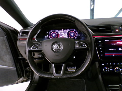 Škoda Superb Combi 1.5 TSI ACT Sportline Business "Origineel NL!" Automaat! Trekhaak Pano RS-stoelen Matrix-LED Camera Virtual DAB