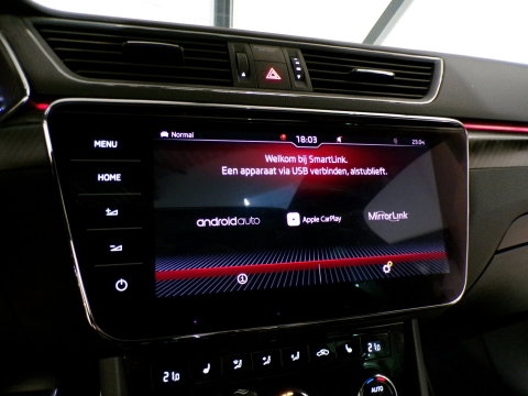 Škoda Superb Combi 1.5 TSI ACT Sportline Business "Origineel NL!" Automaat! Trekhaak Pano RS-stoelen Matrix-LED Camera Virtual DAB
