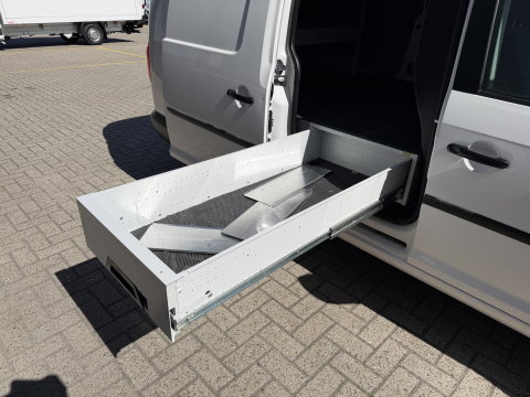 Volkswagen Caddy 2.0 TDI L2H1 BMT Maxi / vaste prijs rijklaar € 14.950 ex btw / lease vanaf € 252 / euro 6 / bpm vrij / Flexmo ingerichte laadruimte / pdc achter / airco / cruise
