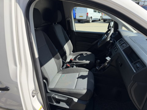 Volkswagen Caddy 2.0 TDI L2H1 BMT Maxi / vaste prijs rijklaar € 14.950 ex btw / lease vanaf € 252 / euro 6 / bpm vrij / Flexmo ingerichte laadruimte / pdc achter / airco / cruise