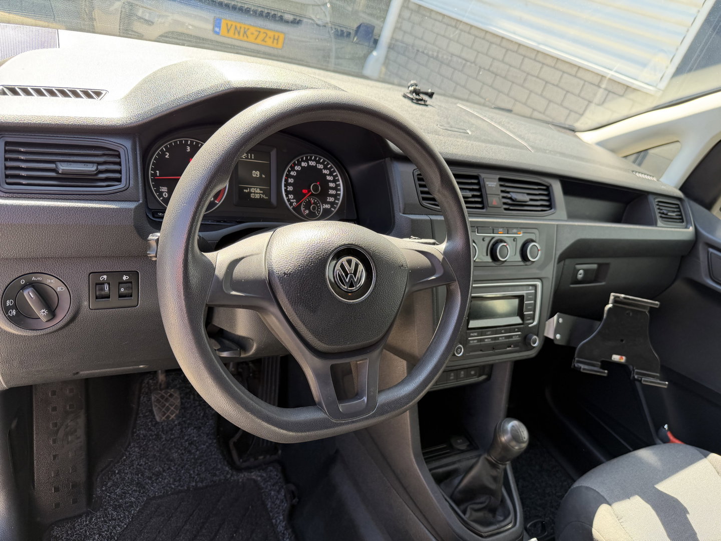 Volkswagen Caddy 2.0 TDI L2H1 BMT Maxi / vaste prijs rijklaar € 14.950 ex btw / lease vanaf € 252 / euro 6 / bpm vrij / Flexmo ingerichte laadruimte / pdc achter / airco / cruise