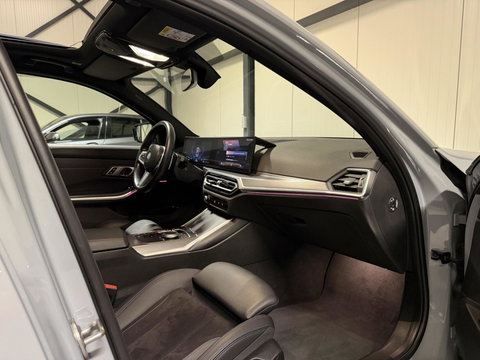 BMW 3 Serie 320e Sedan SOH 98% M-sport Pano Brooklyn Grau