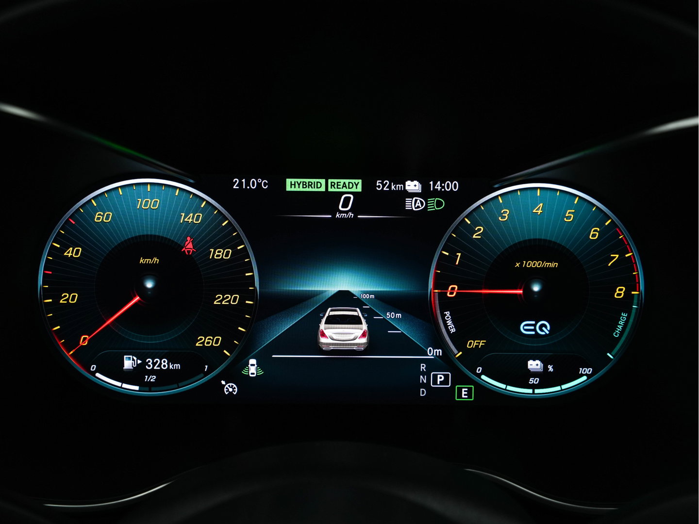 Mercedes-Benz C-Klasse 300 e Business Solution AMG Limited (Plug-in) {SoH-94%} (INCL.BTW) Aut. *PANO | LEATHER-MICROFIBRE | MULTIBEAM-LED | TOP-VIEW | DIGI-COCKPIT | BLIND-SPOT | HEATED-SPORTSEATS | SHIFT-PADDLES | NAVI-FULLAMP | PRIVACY-GLASS | PDC | CRUISE | TOWBAR |