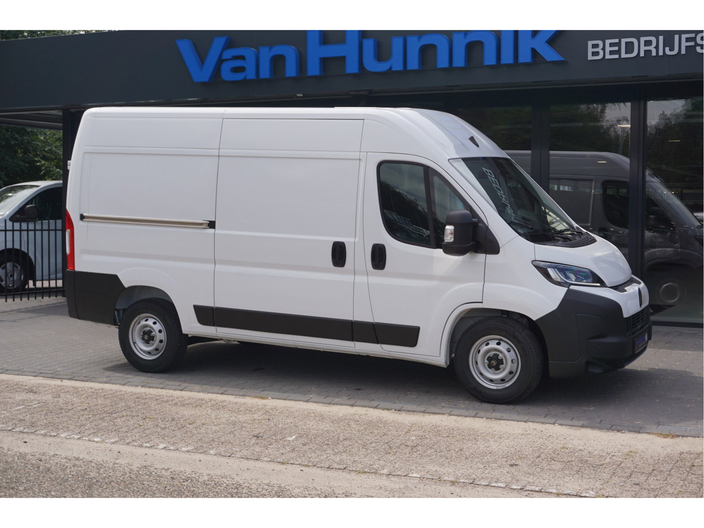 Citroën Jumper 35 2.2 140PK EAT8 Automaat L2H2 BPM VRIJ!! 10" Navi, Clima, Camera, ACC LED, 270º Deur!! NR. J104*