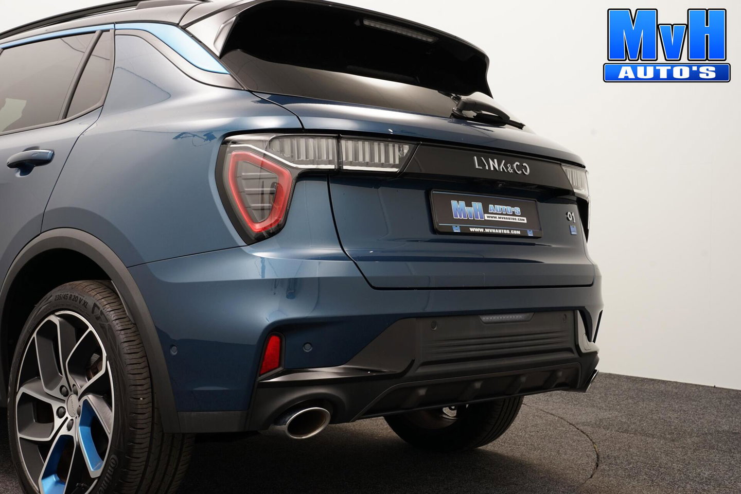 Lynk & Co 01 1.5 PHEV|SOH87%|262PK|LUXE|CAMERA|PANO