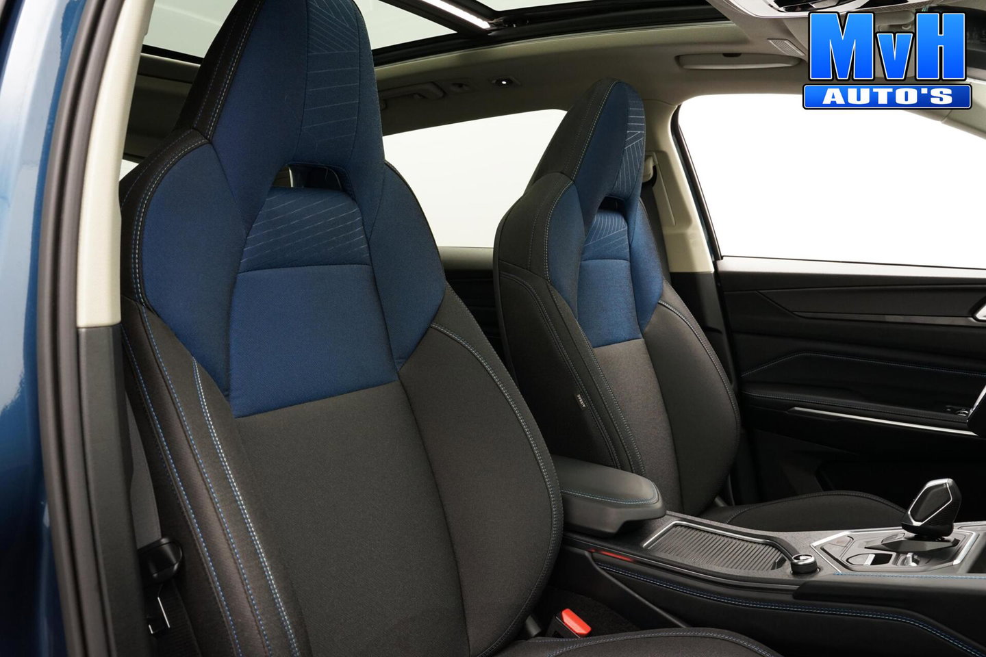 Lynk & Co 01 1.5 PHEV|SOH87%|262PK|LUXE|CAMERA|PANO