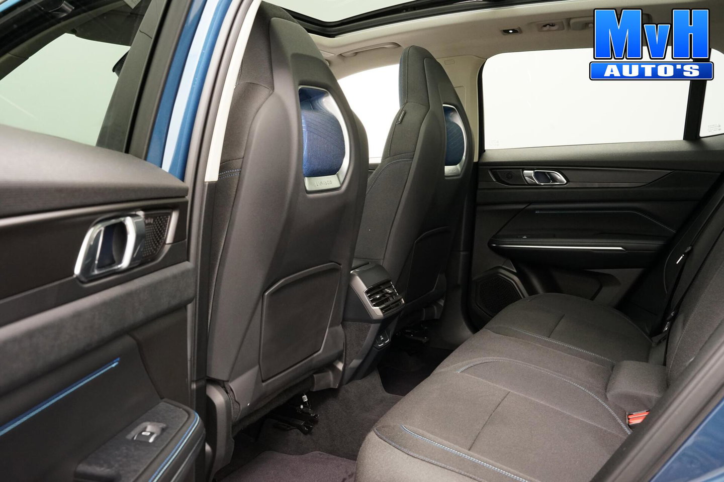 Lynk & Co 01 1.5 PHEV|SOH87%|262PK|LUXE|CAMERA|PANO