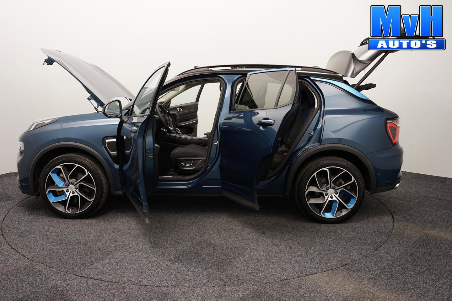 Lynk & Co 01 1.5 PHEV|SOH87%|262PK|LUXE|CAMERA|PANO
