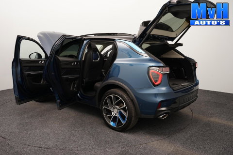 Lynk & Co 01 1.5 PHEV|SOH87%|262PK|LUXE|CAMERA|PANO