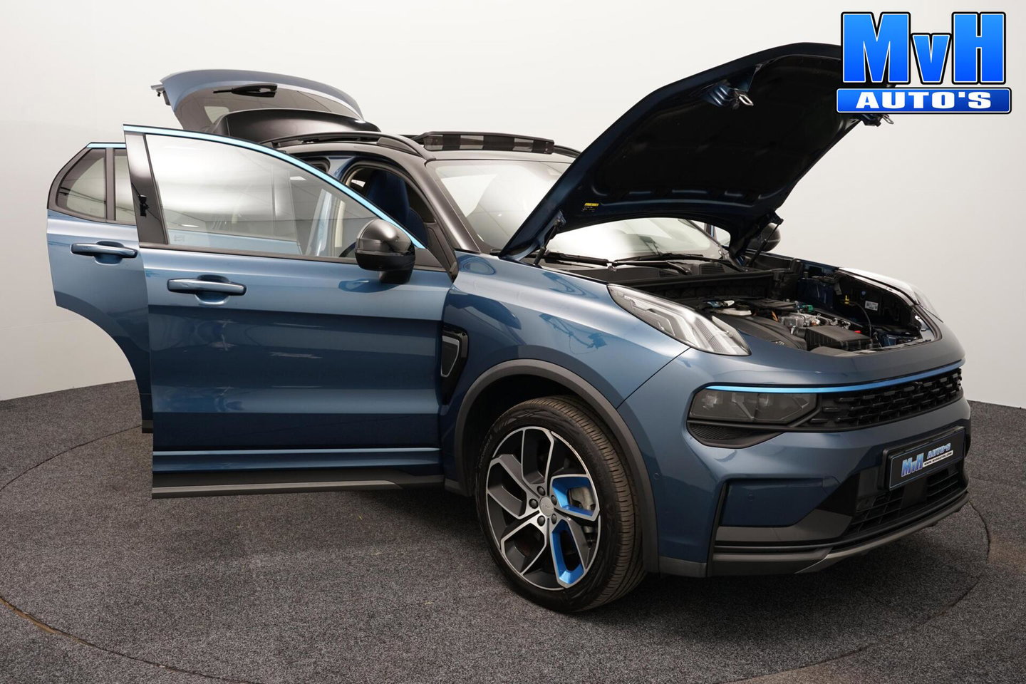 Lynk & Co 01 1.5 PHEV|SOH87%|262PK|LUXE|CAMERA|PANO