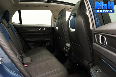 Lynk & Co 01 1.5 PHEV|262PK|LUXE|360°CAM|PANO
