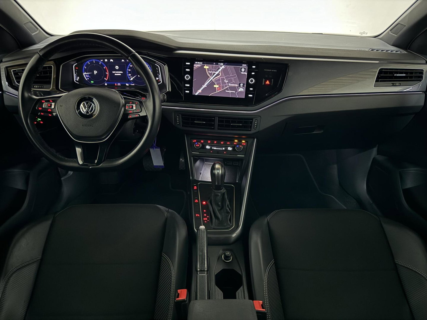 Volkswagen Polo 1.0 TSI Highline Pano Virtual Acc Carplay NAP