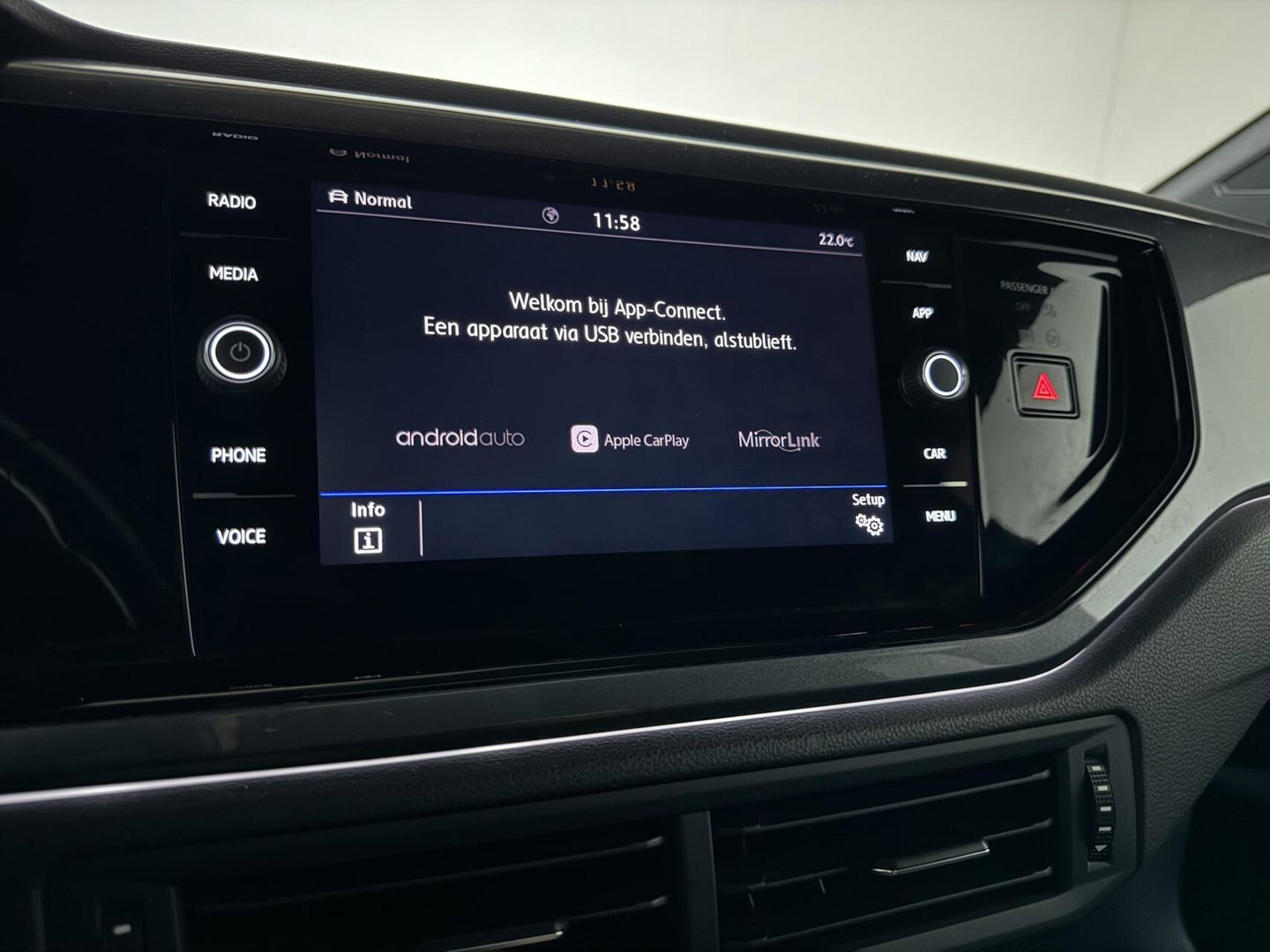 Volkswagen Polo 1.0 TSI Highline Pano Virtual Acc Carplay NAP