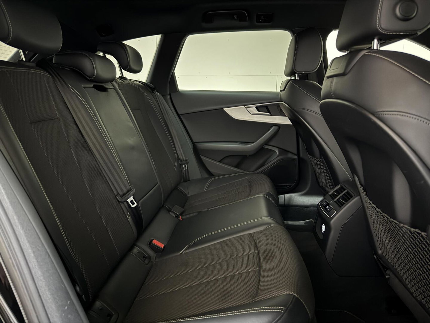 Audi A4 Avant 35 TFSI Sport S-Line Navi Cruise Trekh. NAP