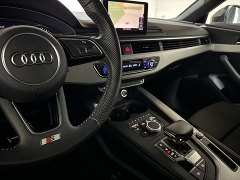 Audi A4 Avant 35 TFSI Sport S-Line Navi Cruise Trekh. NAP