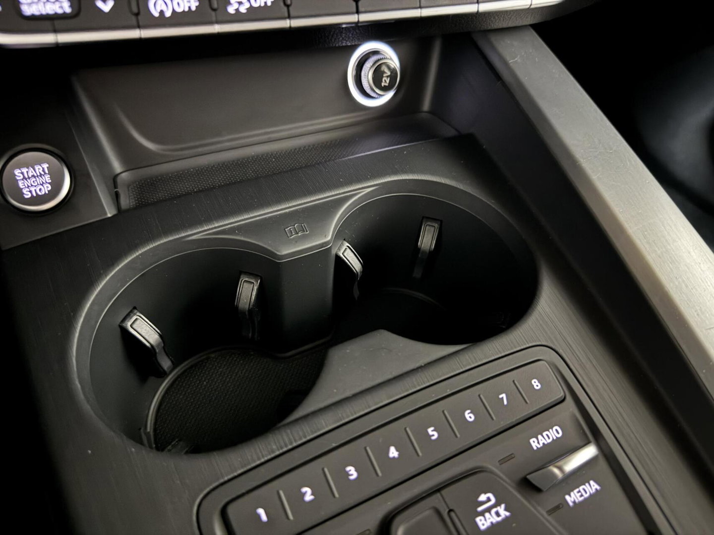 Audi A4 Avant 35 TFSI Sport S-Line Navi Cruise Trekh. NAP