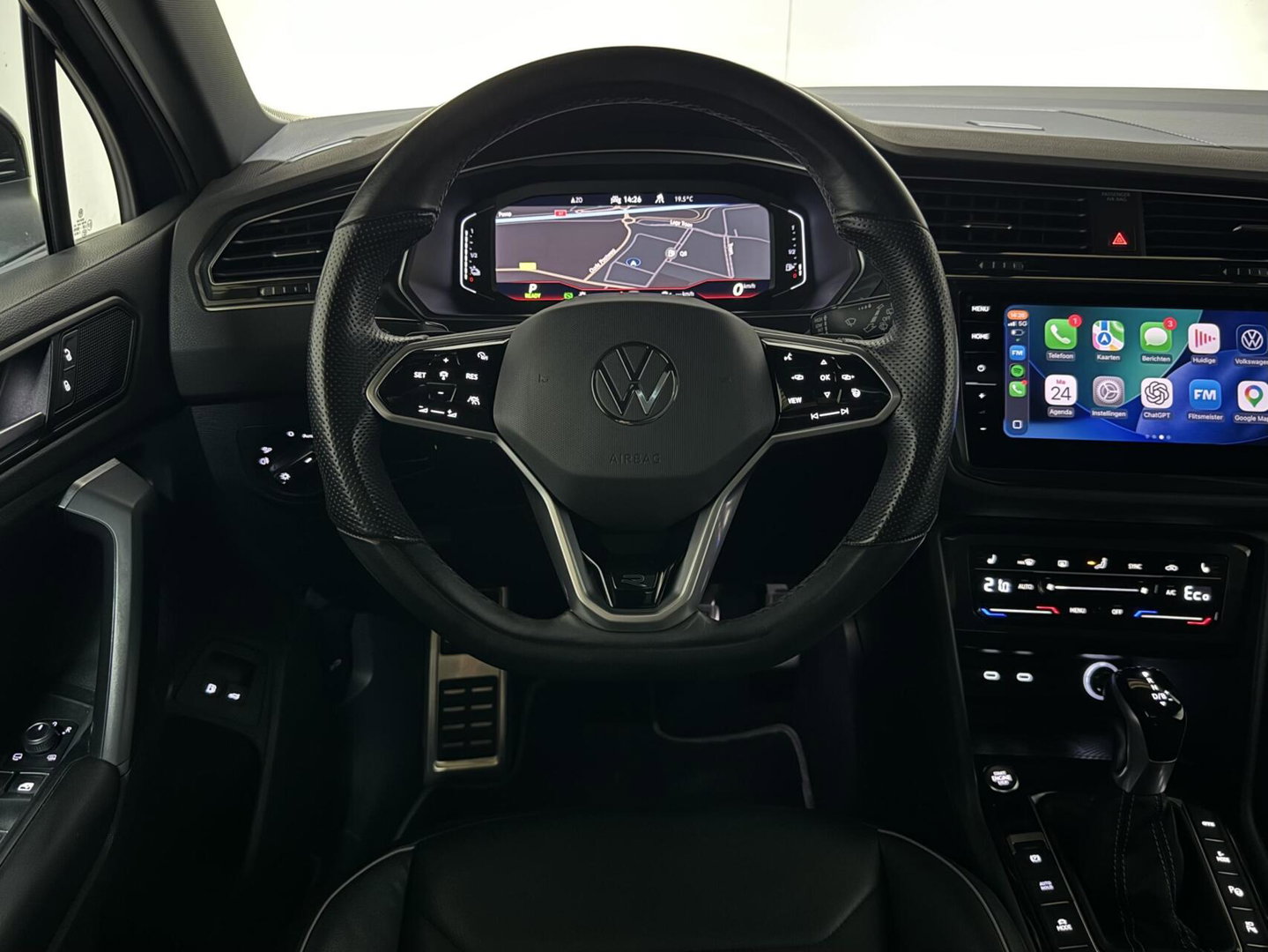 Volkswagen Tiguan 1.4 TSI eHybrid R-Line Black Edtion Leer Pano Memory 360°