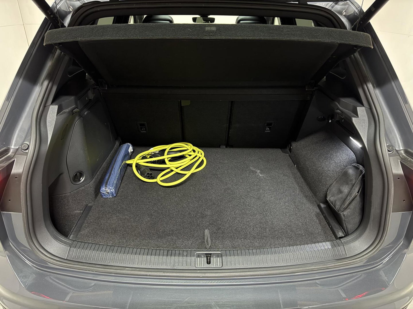 Volkswagen Tiguan 1.4 TSI eHybrid R-Line Black Edtion Leer Pano Memory 360°