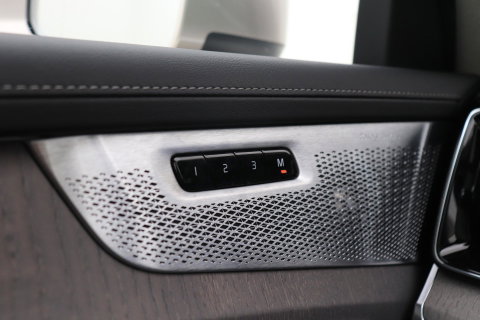Volvo XC90 T8 Ultra Bright | Luchtvering | Bowers & Wilkins | Trekhaak | Stoelventilatie