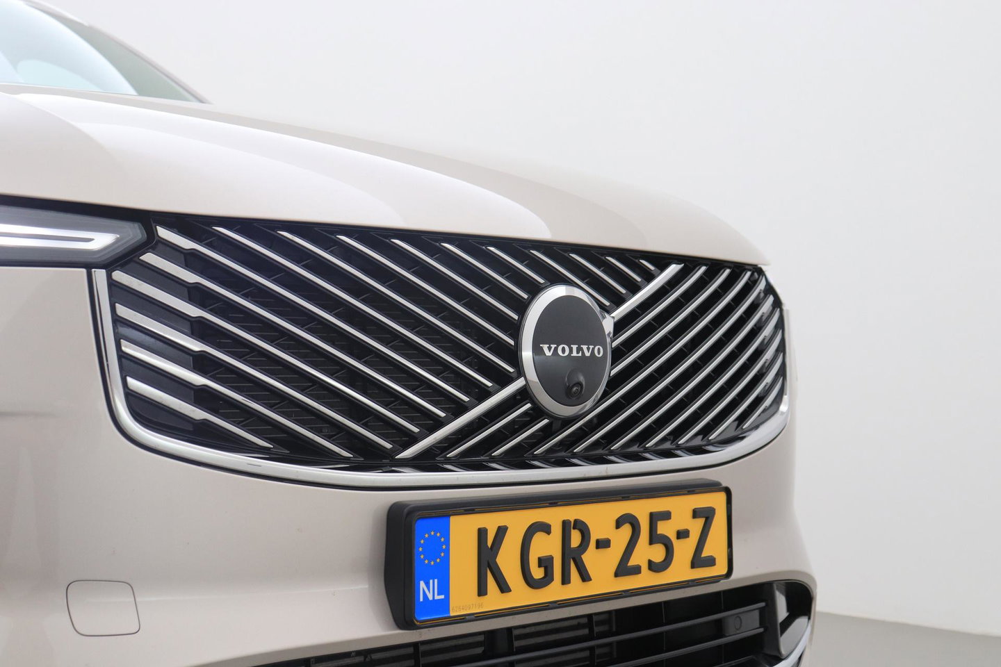 Volvo XC90 T8 Ultra Bright | Luchtvering | Bowers & Wilkins | Trekhaak | Stoelventilatie