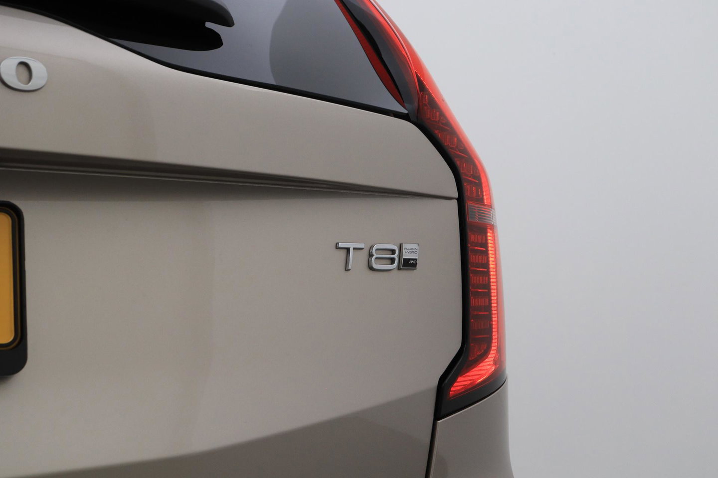 Volvo XC90 T8 Ultra Bright | Luchtvering | Bowers & Wilkins | Trekhaak | Stoelventilatie