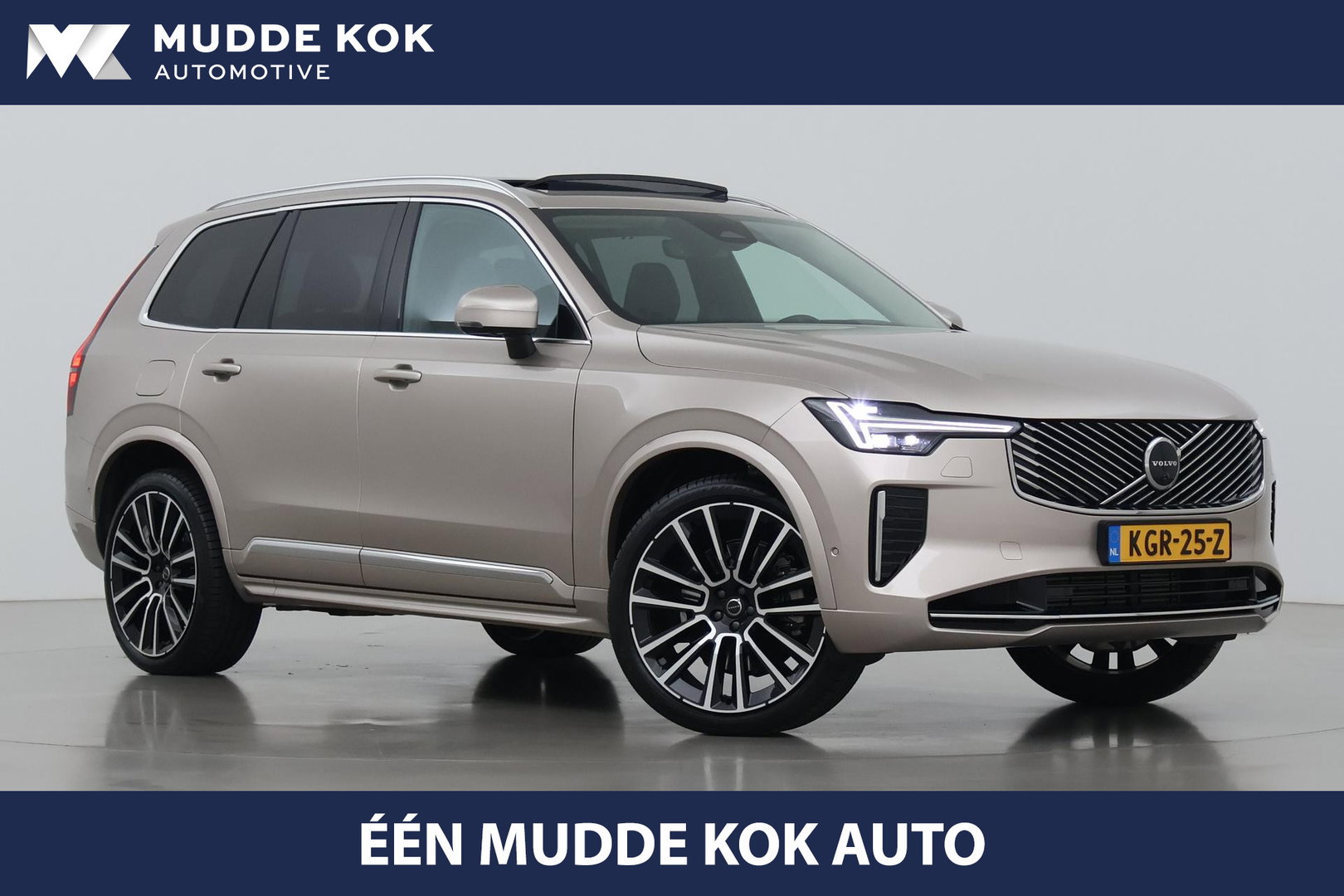 Volvo XC90 T8 Ultra Bright | Luchtvering | Bowers & Wilkins | Trekhaak | Stoelventilatie