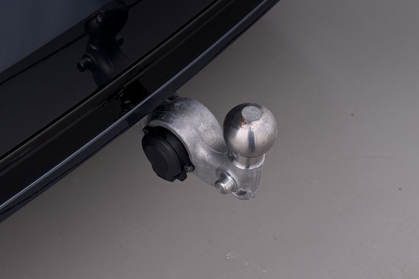 Volvo XC90 T8 Ultra Dark | Bowers&Wilkins | Stoelventilatie | Trekhaak | Panoramadak | 360° Camera | Massage | Head-Up | ACC