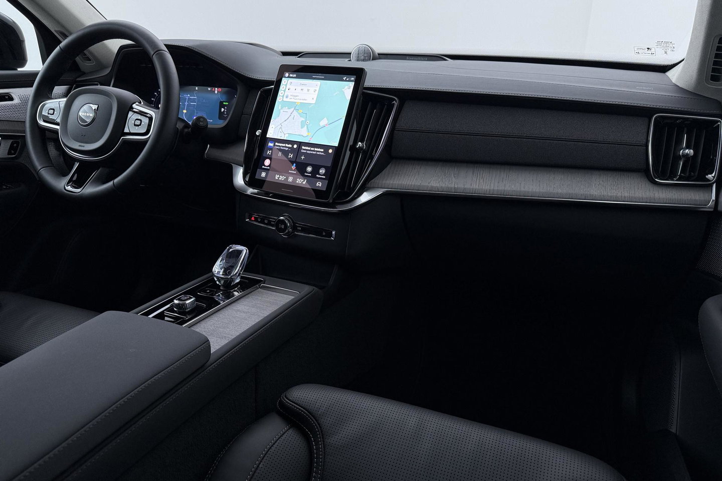 Volvo XC90 T8 Ultra Dark | Bowers&Wilkins | Stoelventilatie | Trekhaak | Panoramadak | 360° Camera | Massage | Head-Up | ACC
