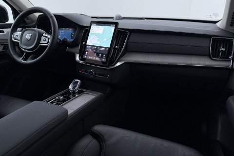 Volvo XC90 T8 Ultra Dark | Bowers&Wilkins | Stoelventilatie | Trekhaak | Panoramadak | 360° Camera | Massage | Head-Up | ACC
