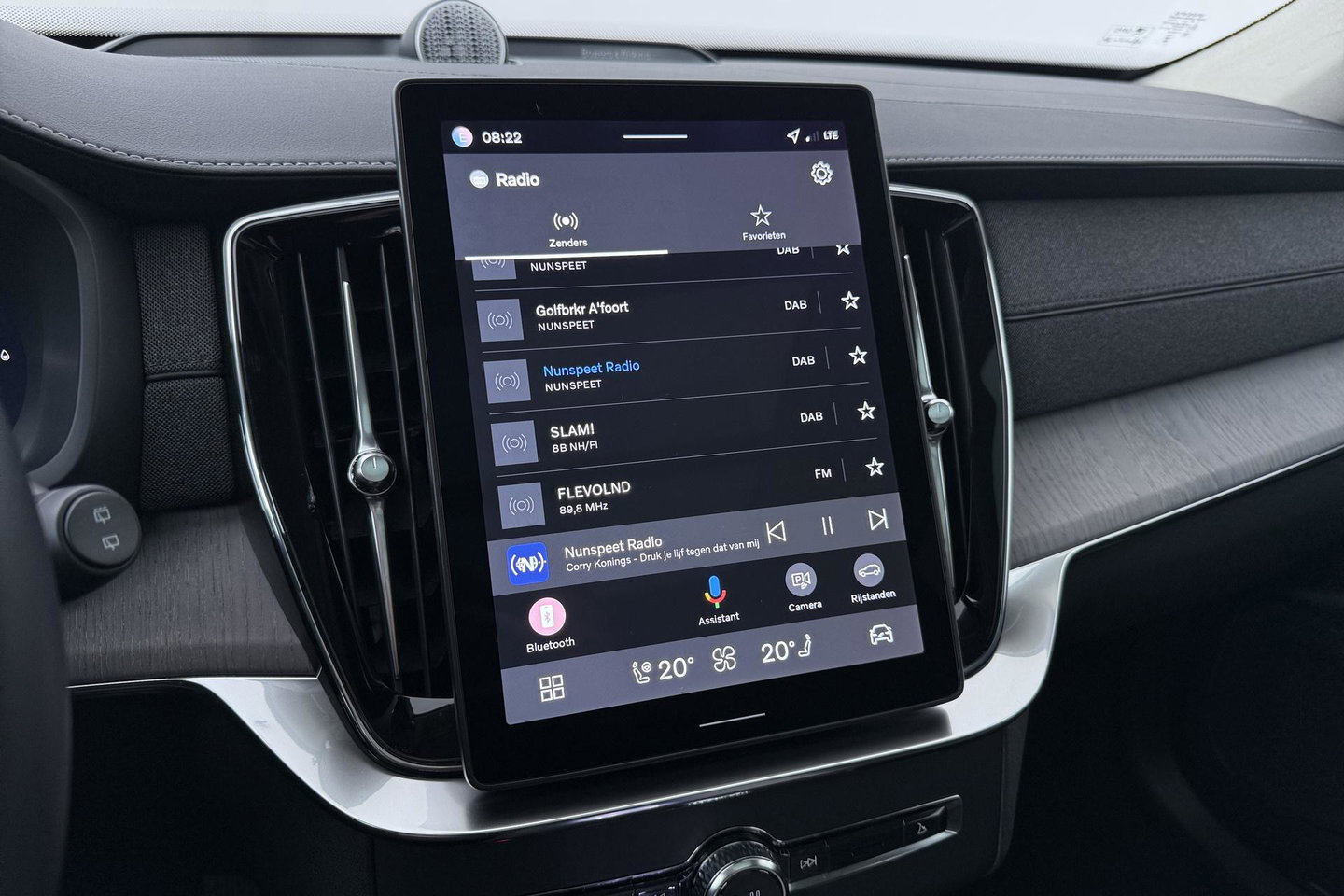 Volvo XC90 T8 Ultra Dark | Bowers&Wilkins | Stoelventilatie | Trekhaak | Panoramadak | 360° Camera | Massage | Head-Up | ACC