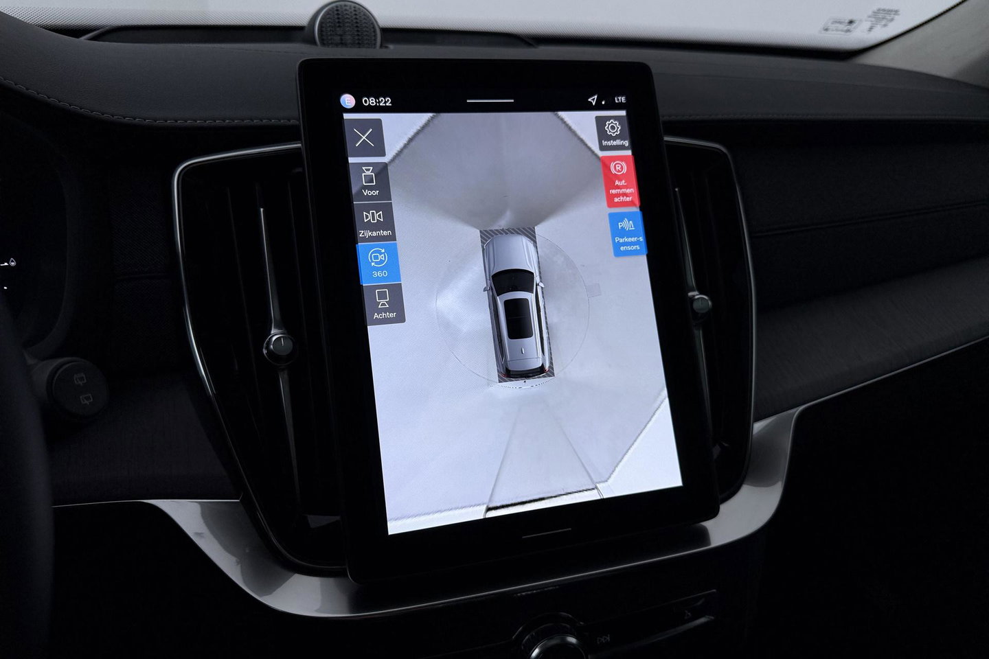 Volvo XC90 T8 Ultra Dark | Bowers&Wilkins | Stoelventilatie | Trekhaak | Panoramadak | 360° Camera | Massage | Head-Up | ACC