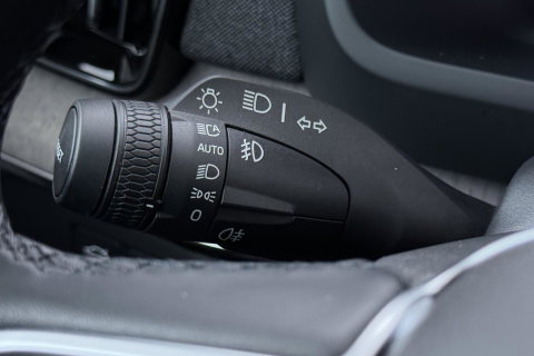 Volvo XC90 T8 Ultra Dark | Bowers&Wilkins | Stoelventilatie | Trekhaak | Panoramadak | 360° Camera | Massage | Head-Up | ACC