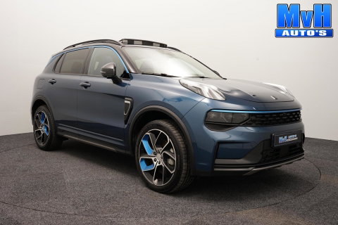 Lynk & Co 01 1.5 PHEV|ZWARTE.HEMEL|360ºCAM|PANO|262PK