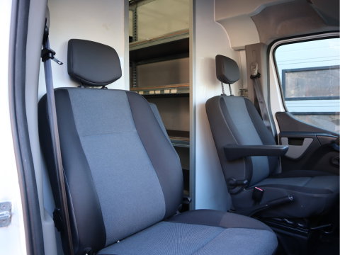 Renault Master T35 2.3 dCi 131pk Euro 6 Lowliner + Zijdeur - 433 cm WB - Airco - Camera - Cruise