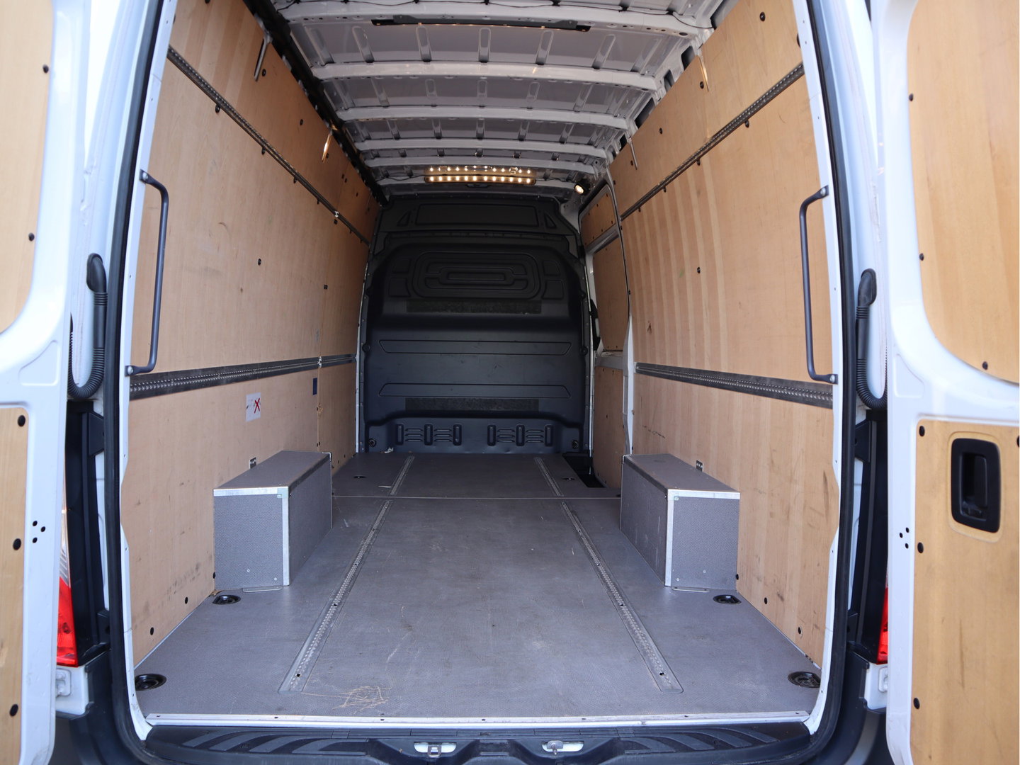 Mercedes-Benz Sprinter 317 CDI Automaat L3H2 Pro - Nieuw Model - LED - Mbux - Camera - Cruise