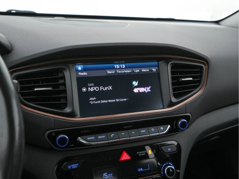 Hyundai IONIQ Comfort EV {SoH-94%} (INCL-BTW) Aut. *ADAPTIVE-CRUISE | DIGI-COCKPIT | SHIFTPADDLES | LANE-ASSIST | CCS-FASTLOADER | CRUISE | CAMERA | KEYLESS | DAB+ | NAVI-FULLMAP | ECC | PDC | 16"*