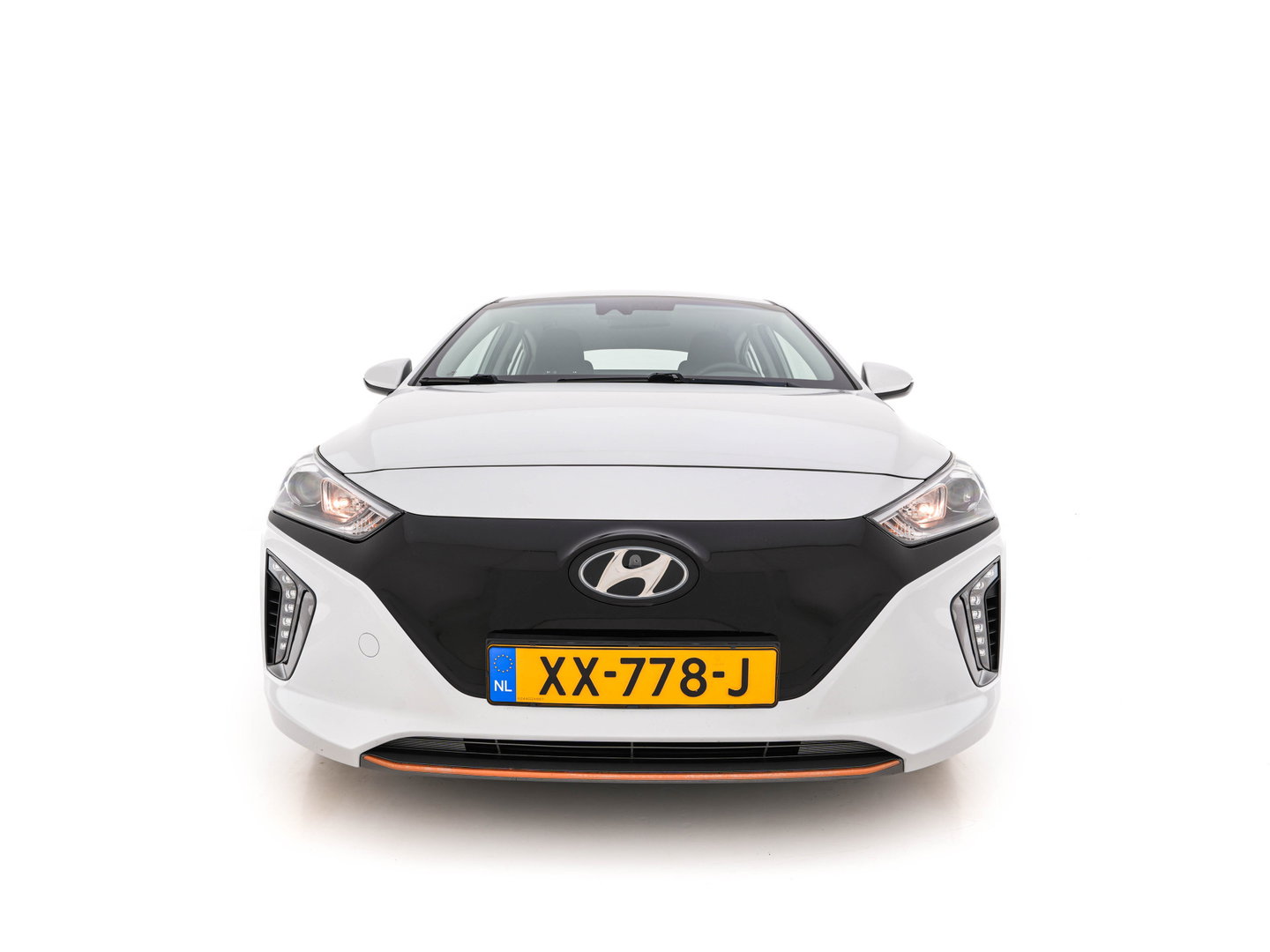 Hyundai IONIQ Comfort EV {SoH-94%} (INCL-BTW) Aut. *ADAPTIVE-CRUISE | DIGI-COCKPIT | SHIFTPADDLES | LANE-ASSIST | CCS-FASTLOADER | CRUISE | CAMERA | KEYLESS | DAB+ | NAVI-FULLMAP | ECC | PDC | 16"*