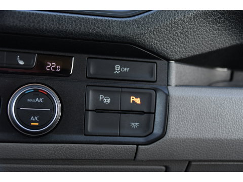 MAN TGE 3.180 35 2.0 L3H3 Black Edition Adaptieve Cruise, Camera, Carplay, LED, Stoelverwarming, Massage stoel, Trekhaak, 177pk, Automaat, Uniek!