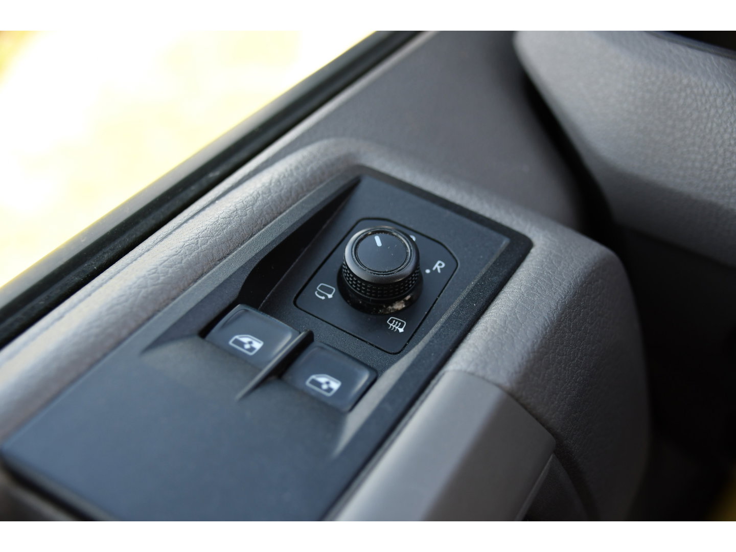 MAN TGE 3.180 35 2.0 L3H3 Black Edition Adaptieve Cruise, Camera, Carplay, LED, Stoelverwarming, Massage stoel, Trekhaak, 177pk, Automaat, Uniek!