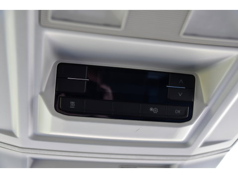 MAN TGE 3.180 35 2.0 L3H3 Black Edition Adaptieve Cruise, Camera, Carplay, LED, Stoelverwarming, Massage stoel, Trekhaak, 177pk, Automaat, Uniek!