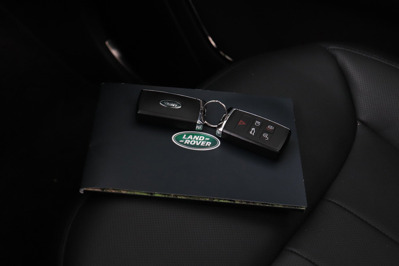 Land Rover Range Rover Sport 3.0 P460e Dynamic SE PHEV | Luchtvering | Meridian 3D | Panoramadak | Stoelventilatie | 360° Camera | Head-Up