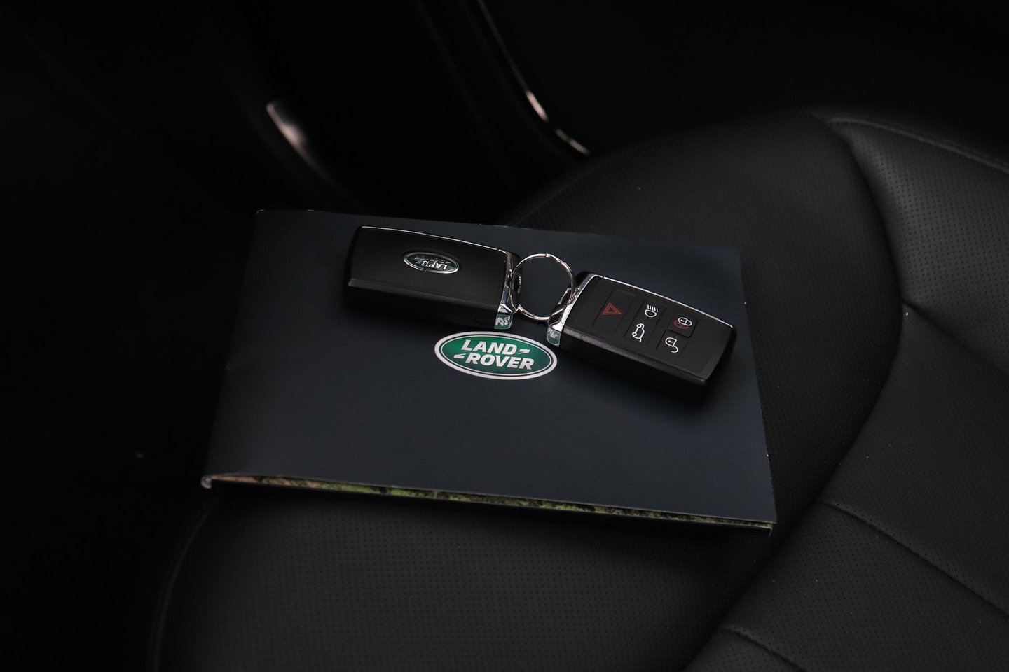 Land Rover Range Rover Sport 3.0 P460e Dynamic SE PHEV | Luchtvering | Meridian 3D | Panoramadak | Stoelventilatie | 360° Camera | Head-Up